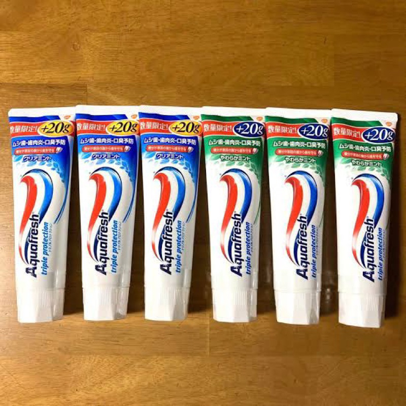 ยาสีฟัน Aquafresh Triple Protection 160g แท้ จากญี่ปุ่น