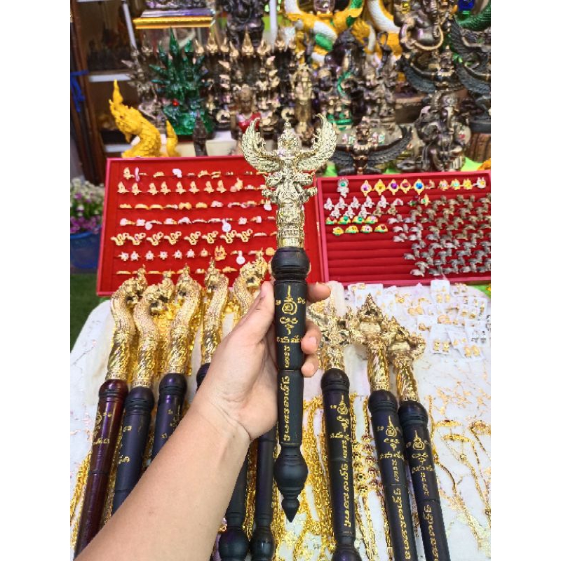ไม้ครูพญานาค1 เศียรพญาครุฑพญานาค 5 เศียร