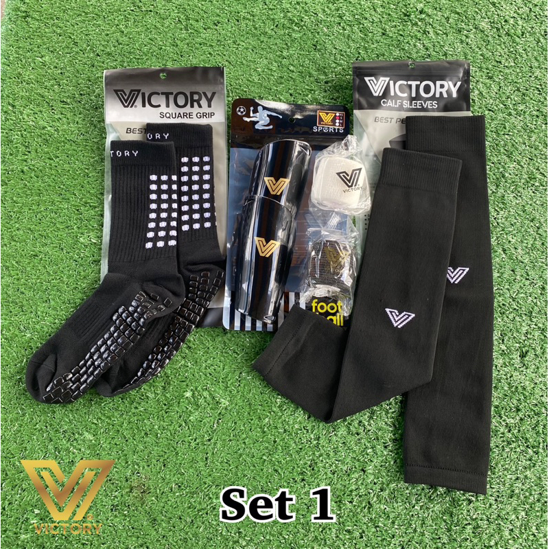 👑👑⚽️⚽️ Set โปรโมชั่น เอาใจนักฟุตบอล 💖💖🥇🥇 ถุงเท้ากันลื่น + ถุงเท้าตัดข้อ + สนับแข้ง + ผ้าล็อค 🌹🌹 VICTORY