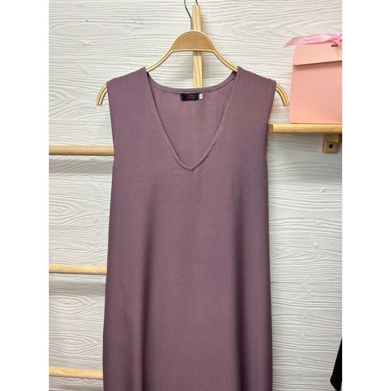 เดรสแขนกุดทรงเอ ใส่เป็นเอี๊ยมได้ Dress by Hijab Galeria