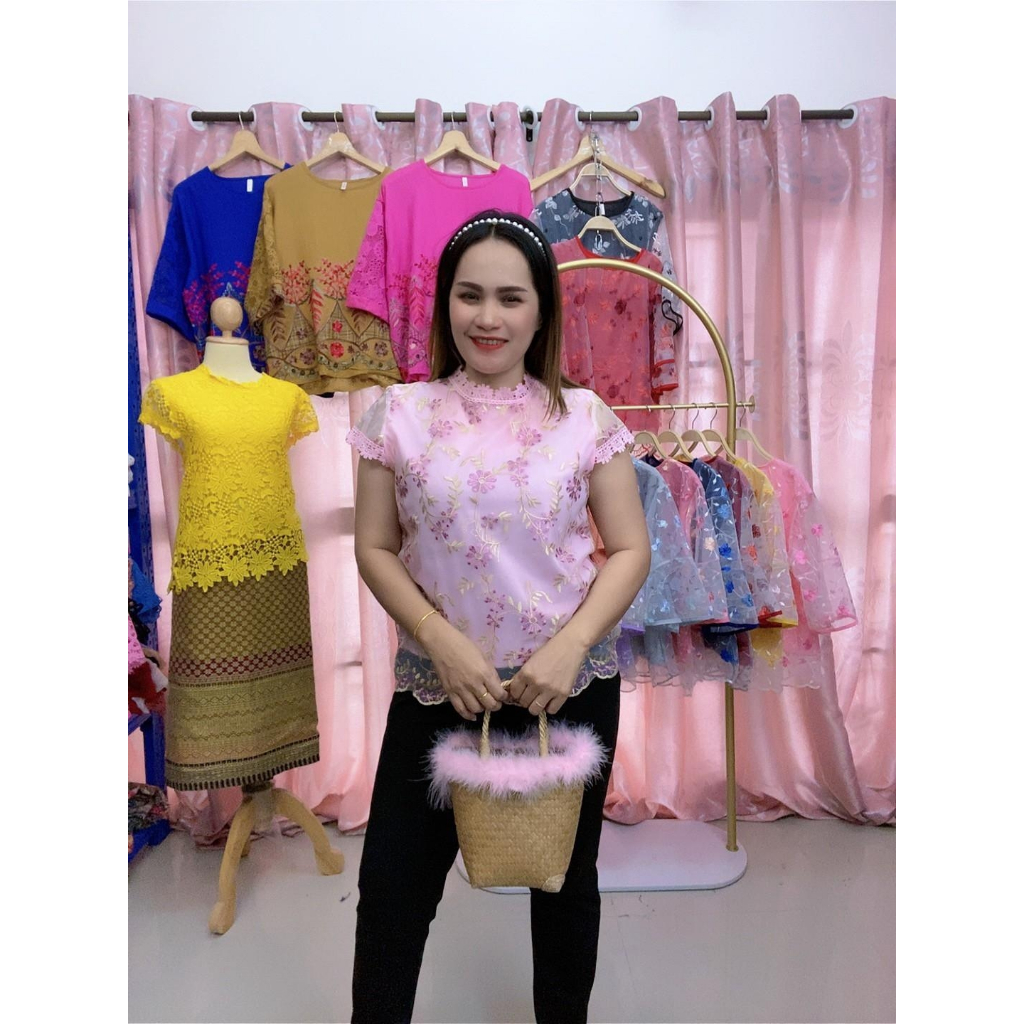 เสื้อลูกไม้ผู้หญิง แฟชั่น แขนสั้น สีสวยๆ ใส่สบาย รอบอก42นิ้ว รุ่น801