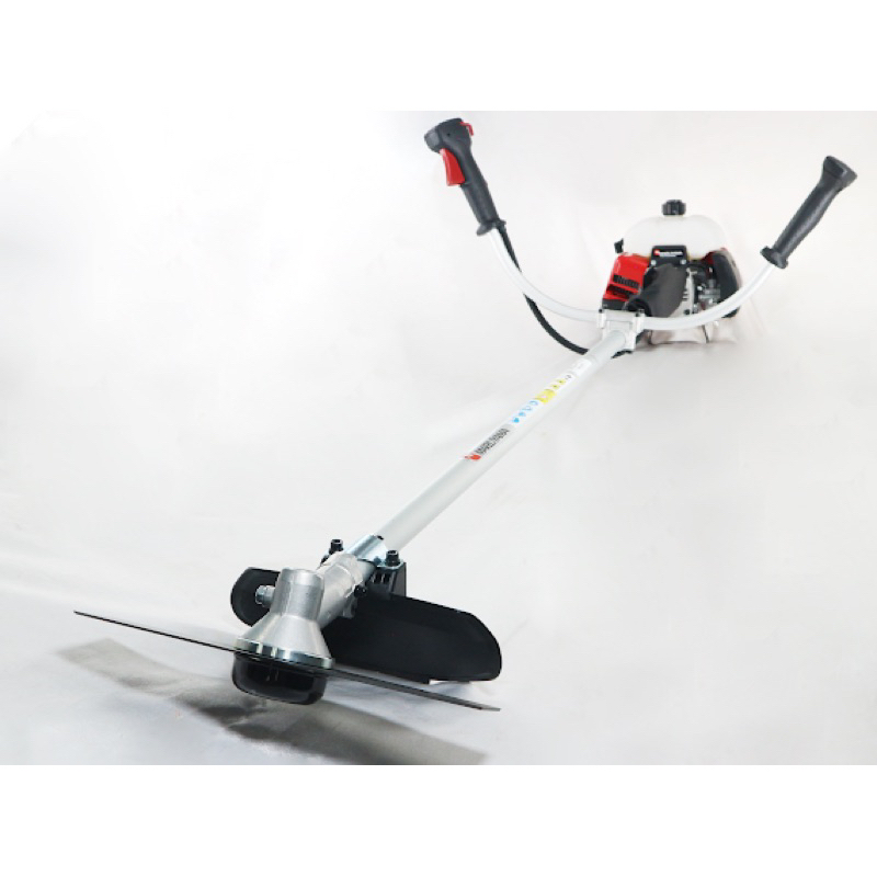 เครื่องตัดหญ้ามารูยาม่าMBC411U