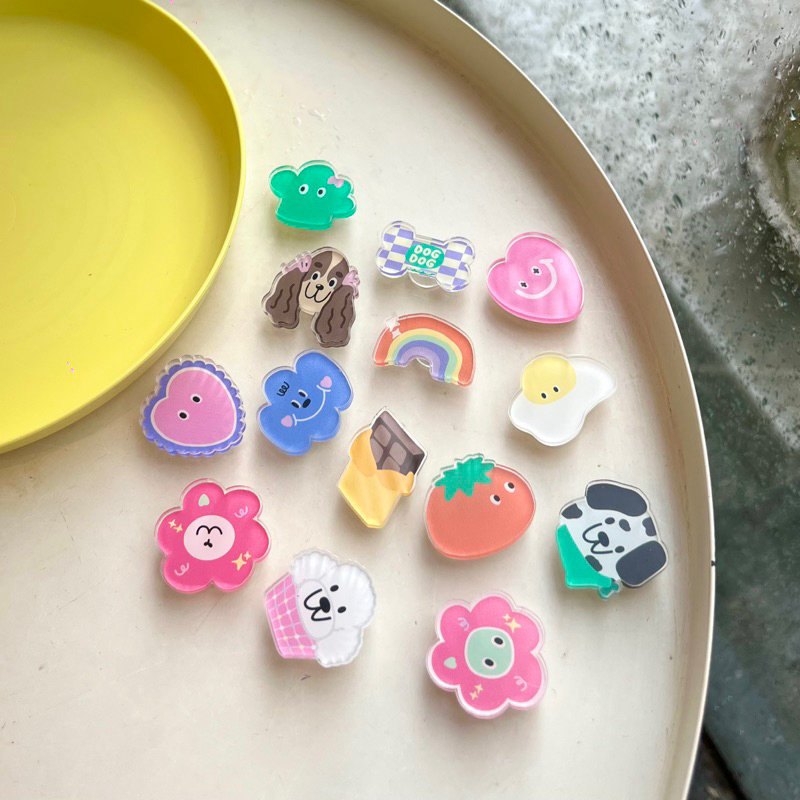 Shoe Charm Jibbitz ตัวติดรองเท้าแตะ crocs จิ๊บบิสติดรองเท้า ขนาด 3 cm. อะคิลิคลายน่ารัก