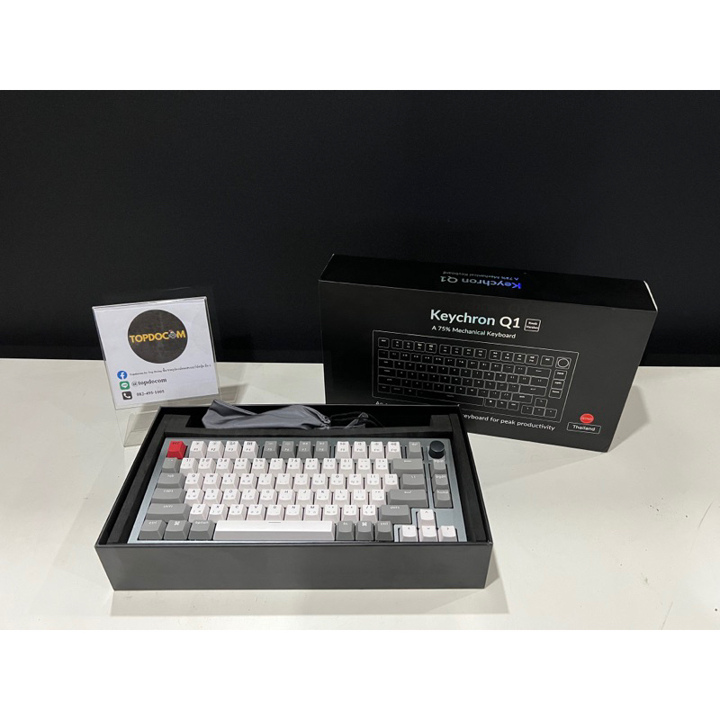 ฟรี แผ่นรองข้อมือไม้ Keychron Q1 Custom Mechanical Keyboard Knob Version สี Space Grey (สินค้ามือสอง