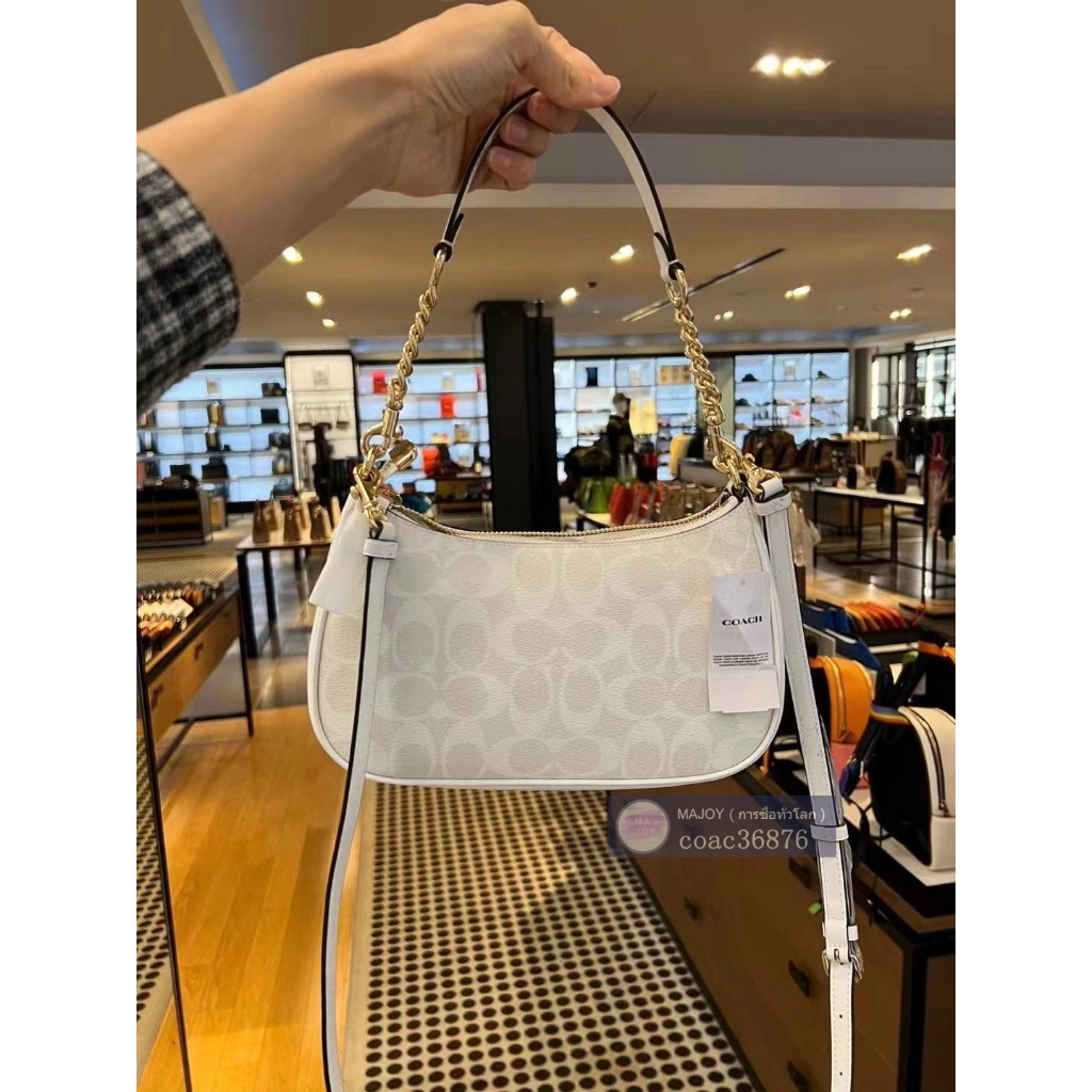 แท้💯% /outlet Teri กระเป๋าสะพายไหล่ผู้หญิงคลาสสิกและมีสไตล์ กระเป๋าถือ. มีสายสะพายยาว 1 เส้น ของขวัญผู้หญิง
