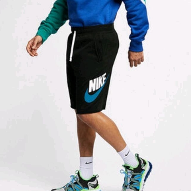 กางเกงขาสั้นNikeมือ1