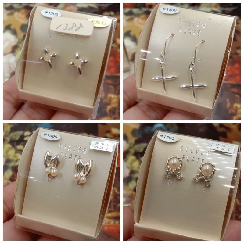 New japan ต่างหูเจาะก้านไทเทเนี่ยม ตัวงานชุบเงิน silver plate +พร้อมกล่อง