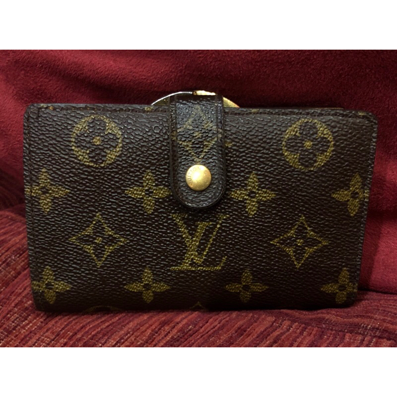 กระเป๋าสตางค์ใบสั้น Louis Vuitton แท้100%