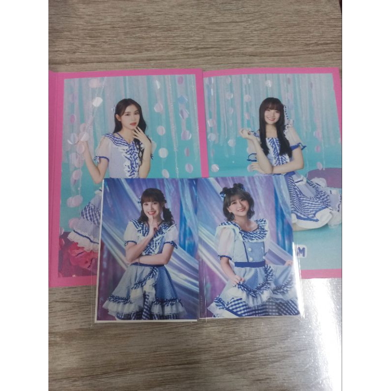 รูปสุ่ม + การ์ดหีบเพลง (Postcard) Gingham Check BNK48 4th Album