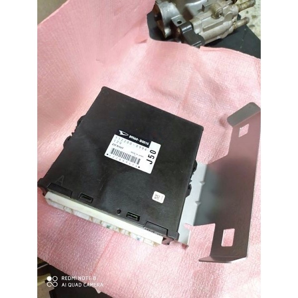 กล่อง ECU Electronic Fuel Injection System สำหรับ Toyota AVANZA #89560-B0010