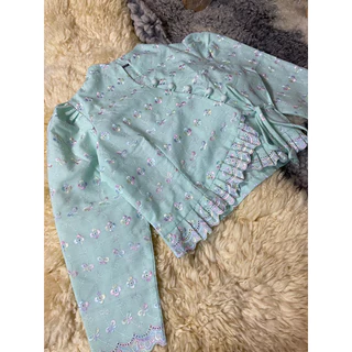 เสื้อแขนยาวลายมะลิ งานป้ายข้าง สินค้าเข้าใหม่ สวยมาก (+ เพิ่ม 1 ไซส์ด้วยค่ะ)
