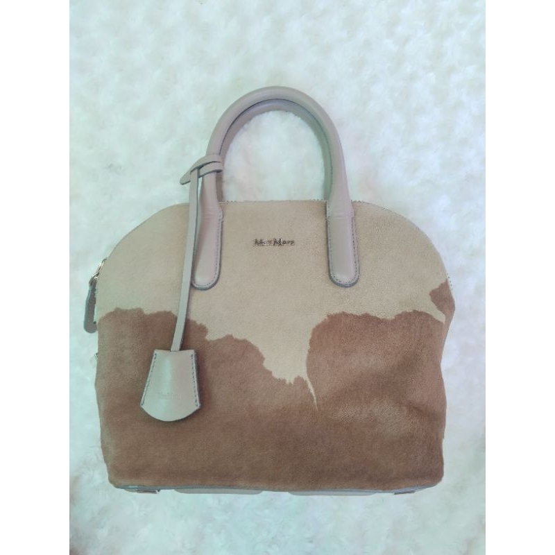 กระเป๋าถือหนังขนม้าสีน้ำตาล max mara