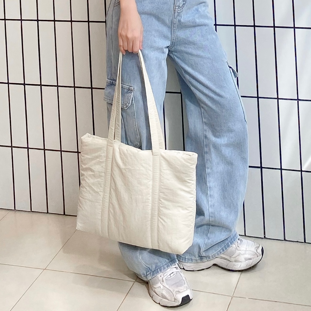 Himawari Baggu Puffer Shoulder Bag