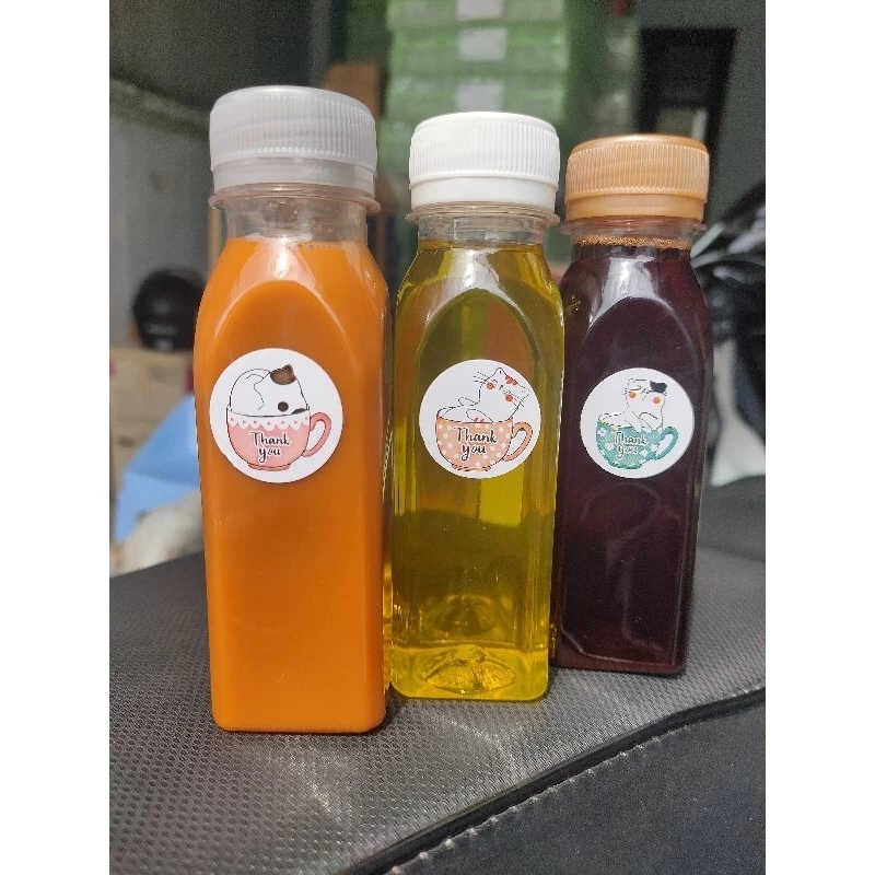 ขวด 120 เหลี่ยมตัด ปาก30 พร้อมฝา (1 แพ็ค 150 ใบ)(1 ออเดอร์ไม่เกิน 4แพ็คนะคะ)