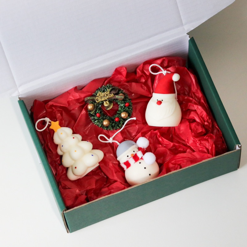 ของขวัญคริสต์มาส เทียนหอมซาตาคลอส สโนว์แมน ต้นคริสมาสต์ santa claus, snowman, christmas tree candle