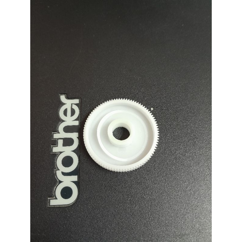 เฟืองขาว ขับกระดาษbrother t220/t420 มือสอง แกนไม่แตก
