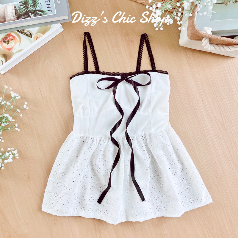 Diiz’s BG เสื้อสายเดี่ยว สายลูกไม้ ช่วงบนเป็นผ้าคอตต้อน ช่วงล่างผ้าฉลุลาย
