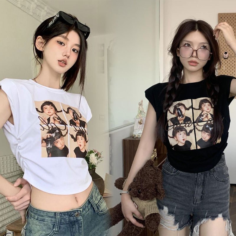 เสื้อครอปท็อปลำลองผู้หญิงลายสุดน่ารักสวม แขนกุดผู้หญิง สตรีทสไตล์เกาหลี เสริมฟองน้ำบ่าเกร๋ๆ เนื้อผ้านิ่มๆใส่สบาย