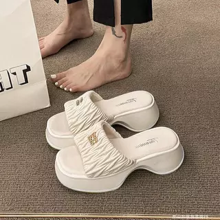 Yeeica ฮิตมาก งานหรูดูดี เหมาะกับตัวแม่ตัวมัม พร้อมส่งในไทย แต่งอะไหล่ด้านหน้า น่ารักมากๆ มีหลายสีให้เลือกแมทซ์