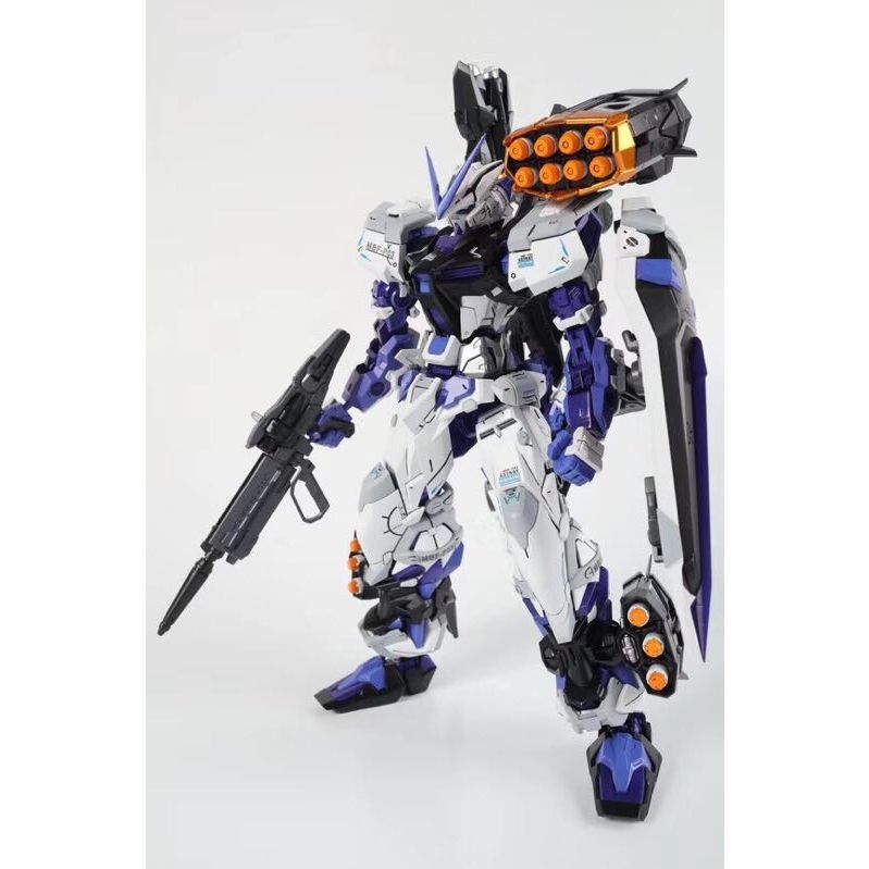 **พร้อมส่ง**[Daban] 1/100 8810 Astray Blue Frame Full Weapon Ver.MB