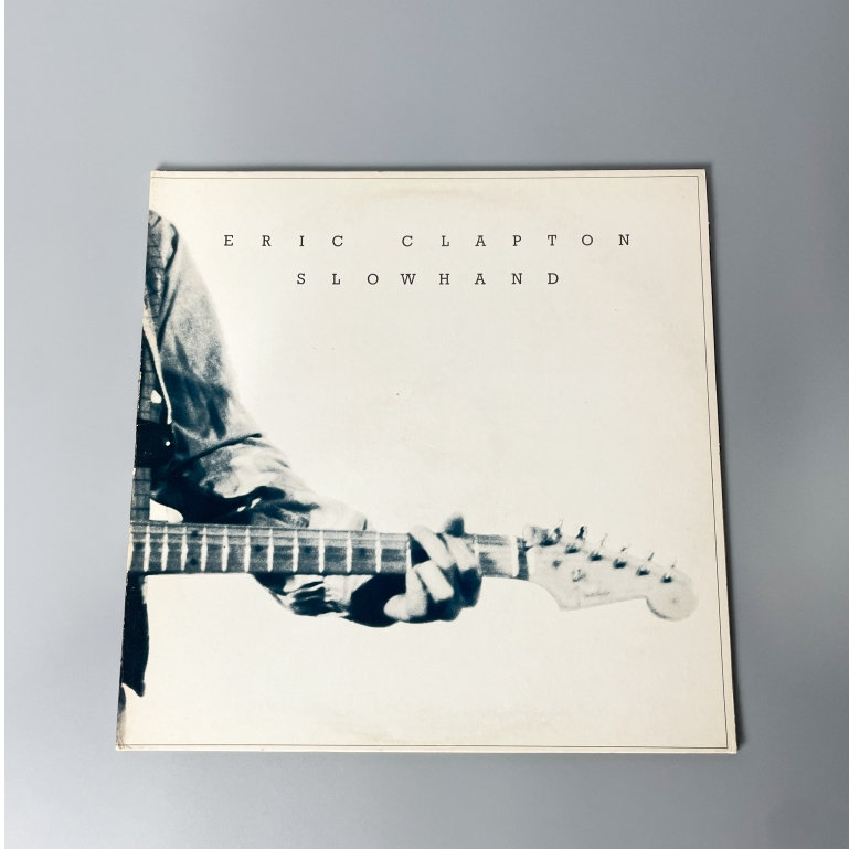 เเผ่นเสียงไวนิล ERIC CLAPTON SLOWHAND (Vinyl)