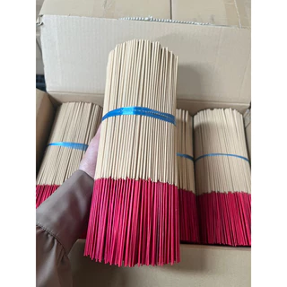ธูปไหว้พระเกรดA(ผงธูปไม่ร้อนมือฉขนาด28 เซ็นติเมตร หนัก 10 กิโลกรัม(8200-8400ก้าน)