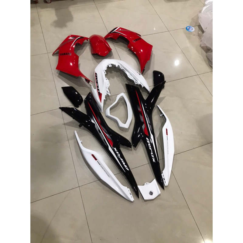 ชุดสี aerox New 155 รุ่น2 ปี2021-2023 พร้อมติดสติ๊กเกอร์