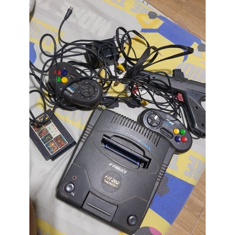 มือ 2 -  เกมส์ FAMILY FR202 THUNDER