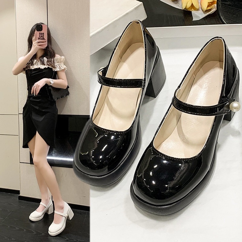 พร้อมส่ง รองเท้าส้นสูงของผู้หญิงทันสมัย รองเท้าหนังส้นหนา Mary Jane สไตล์เกาหลี กระดุมมุกหัวกลม