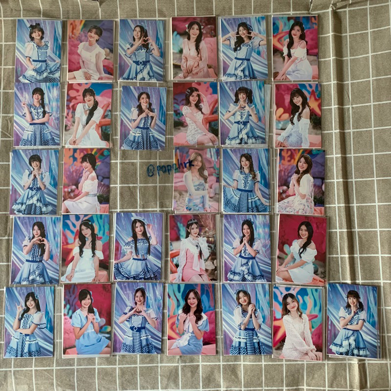 [พร้อมส่ง] BNK48 Album Gingham Check รูปปกอัลบั้ม รูปปก