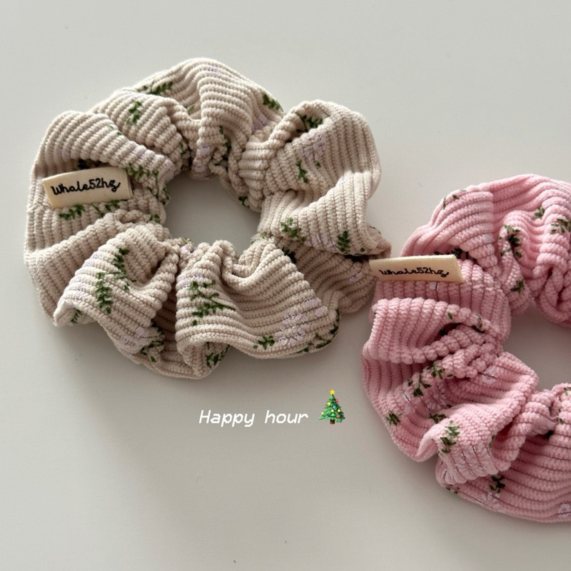 Happy hour🎄 ยางรัดผม handmade l by Whale52hz