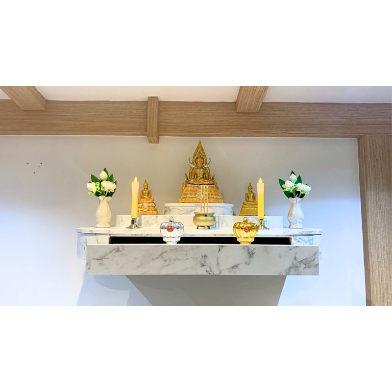 หิ้งพระติดผนัง สไตล์โมเดิร์น Size L สำหรับพระ 3 องค์ วัสดุบิ้วอิน