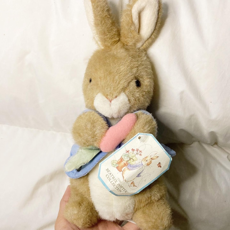 ( สินค้า VINTAGE  ) ตุ๊กตาปีเตอร์แรบบิท Peter Rabbit วินเทจ ป้ายห้อย