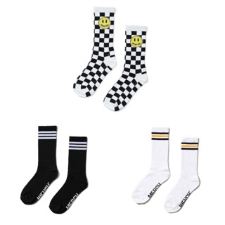 Merch Socks  | ถุงเท้าผ้าคอตต้อน | ถุงเท้าแฟชั่นเกาหลี | ถุง…