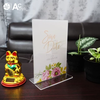 ป้ายอะคริลิคตั้งโต๊ะ A5 แนวตั้ง 15x21.5 cm อะคริลิคใส 2 หน้า ทรง T (A5P2P)