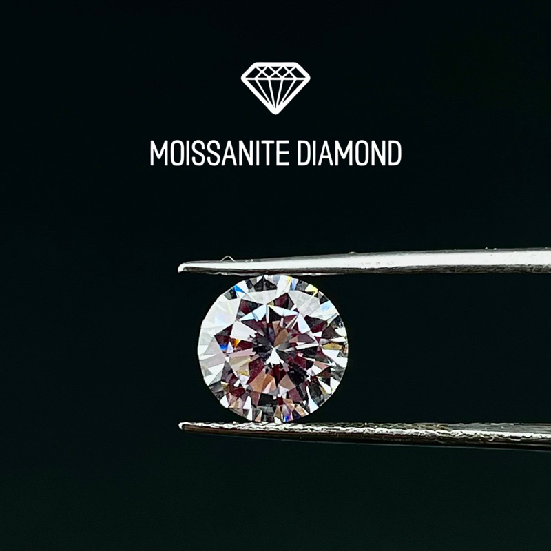 Moissanite Round Diamond D-Color VVS1 - เพชรโมซาไนท์ - เพชรโมอีส -รูปกลม [3 carat - 6 carat]