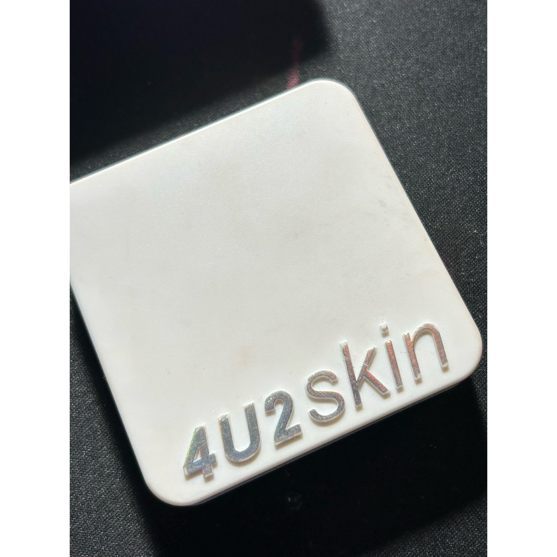 ส่งต่อ 4U2 Skin Color Correcting Touch Up Skin