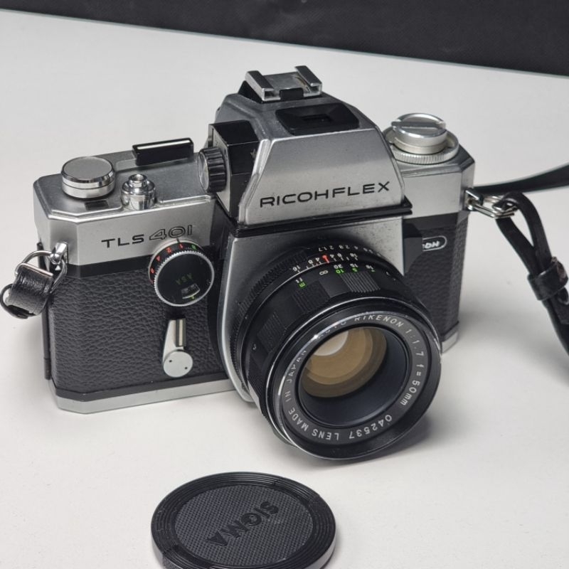 กล้องฟิล์มRicohflex TLS401 RIKENON 50mm F1.7