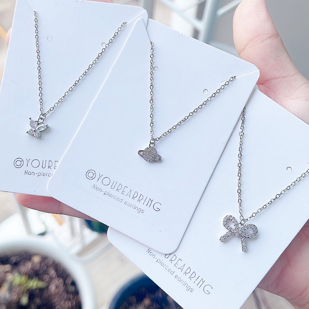 สร้อยพร้อมจี้ ลายมินิมอล เบาๆ แมตได้กับทุกสไตส์ สินค้ามีหลายแบบและแบบเข้าใหม่เพิ่มตลอดด