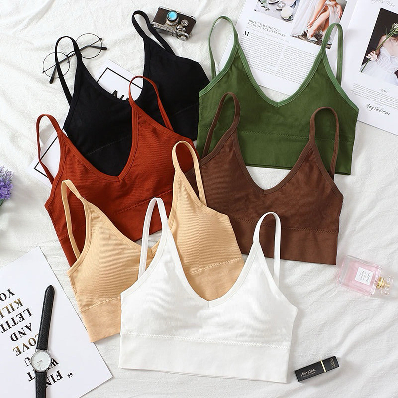 เสื้อสายเดี่ยวผ้าร่อง มีฟองน้ำในตัวถอดได้ ฟรีไซส์อกได้ถึง36นิ้ว ผ้านุ่มใส่สบายพร้อมส่งจากไทย K-09
