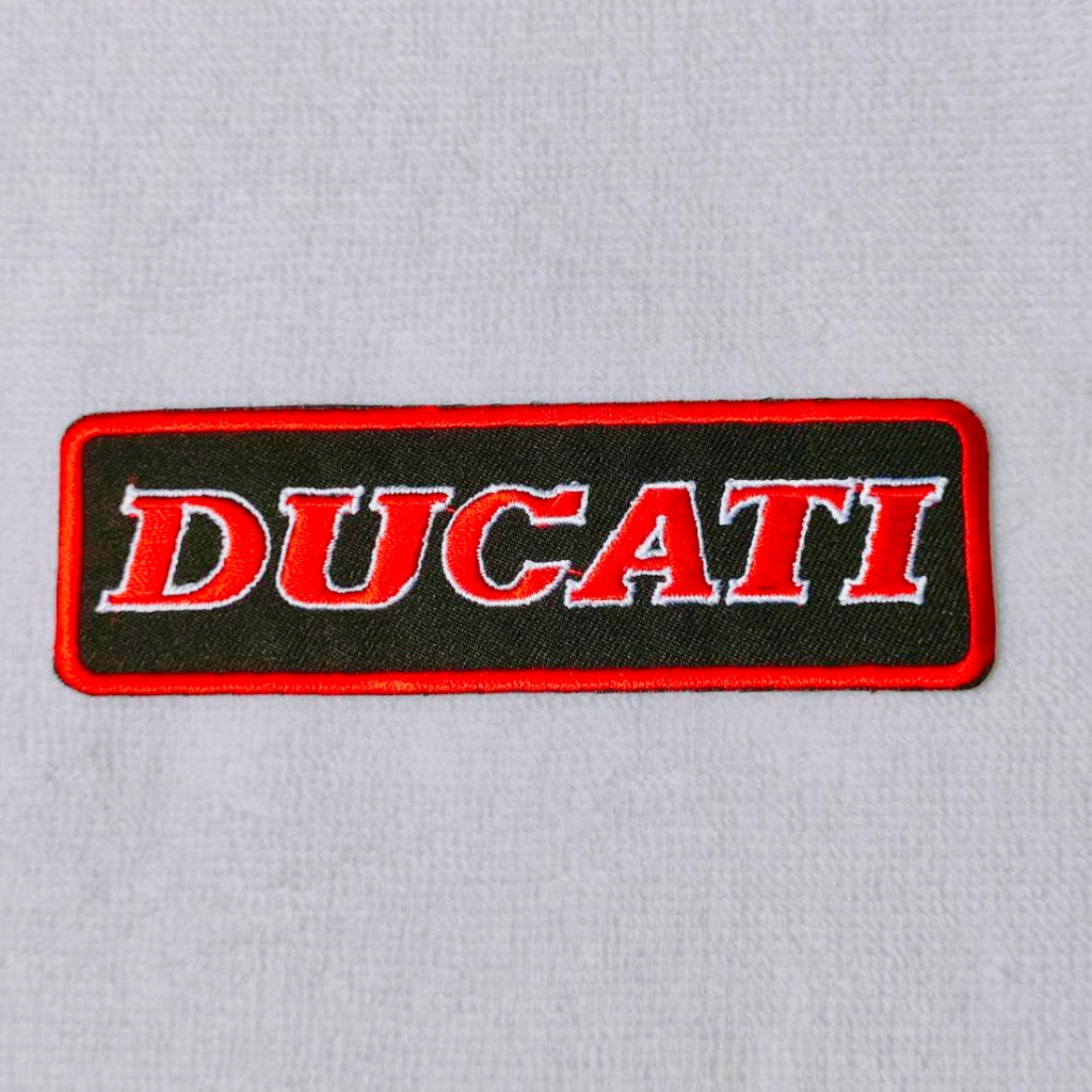 ตัวรีดติดเสื้อ ตัวรีด อาร์ม อาร์มติดเสื้อ โลโก้ ตรา ยี่ห้อ มอเตอร์ไซค์ Motorbike Ducati Patch ดูคาติ ดูคาตี้ Sticker