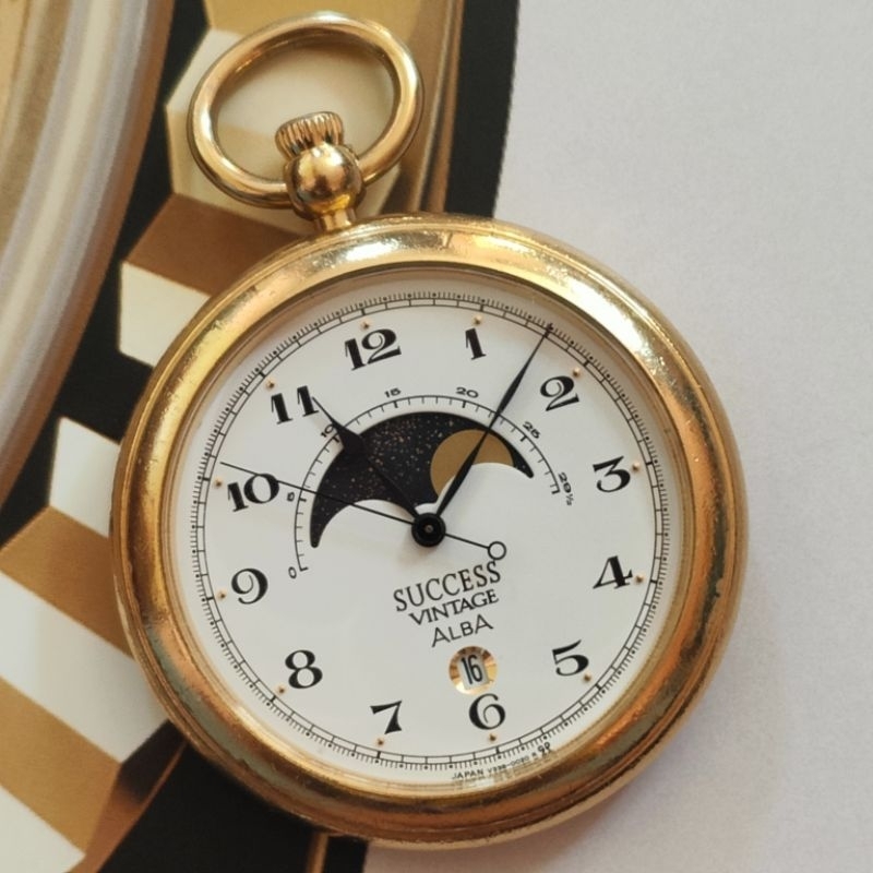 นาฬิกาพก นาฬิกาวินเทจ Alba by Seiko หน้าพระจันทร์ เรียบหรู ตัวเรือนทองสวย ระบบถ่าน