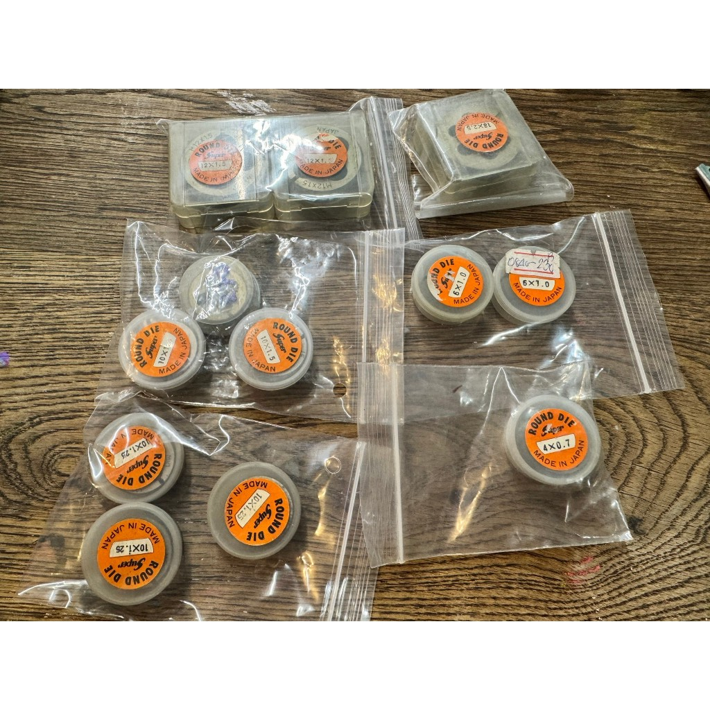 SUPER ลูกต๊าปกลม M4x0.7/M6x1.0/M10x1.25/M10x1.5/M12x1.5/M18x2.5 ลูกดาย ต๊าป MADE IN JAPAN ต๊าปตัวเมี