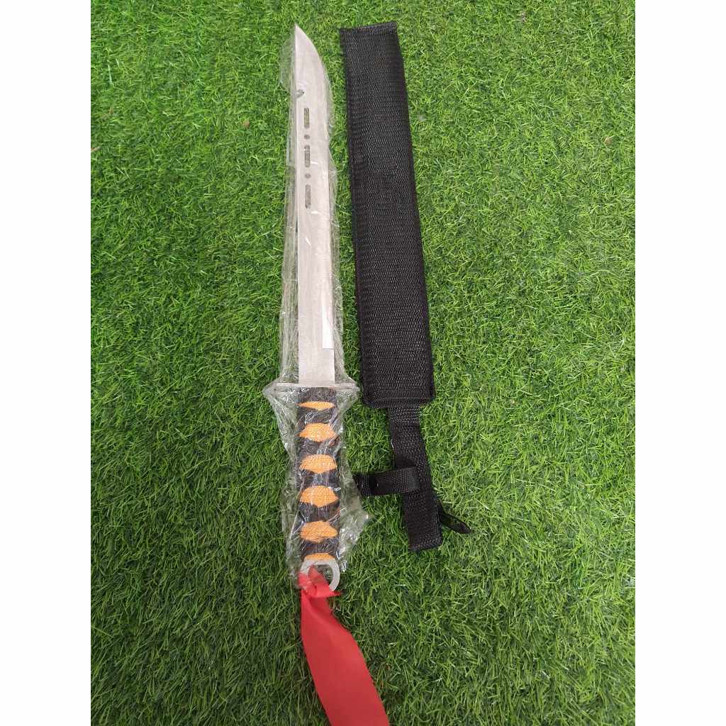 อุปกรณ์เดินป่าขนาด 55 cm. ใบสแตนเลส หนา 2.4 mm ใบเจาะพอดสวยงาม ยามรวมด้าม 55 เซนติเมตร มีดพก มีดเดินป่า
