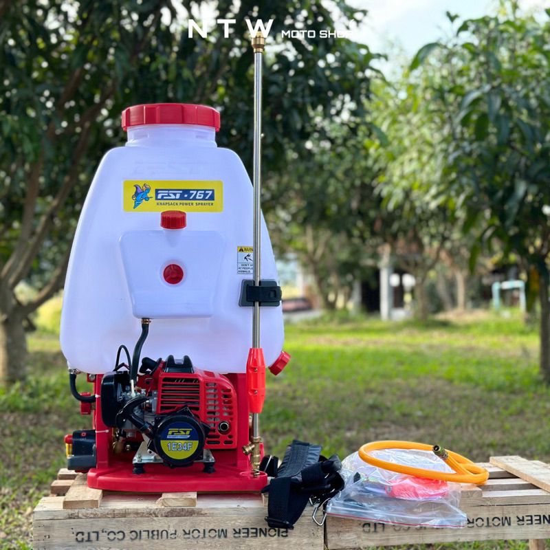 เครื่องพ่นยา แบบสะพาย 767 2จังหวะ ความจุ 25ลิตร แรงดันน้ำ 25บาร์ ยิงสูง 10เมตร FST รุ่น 767/1E34F