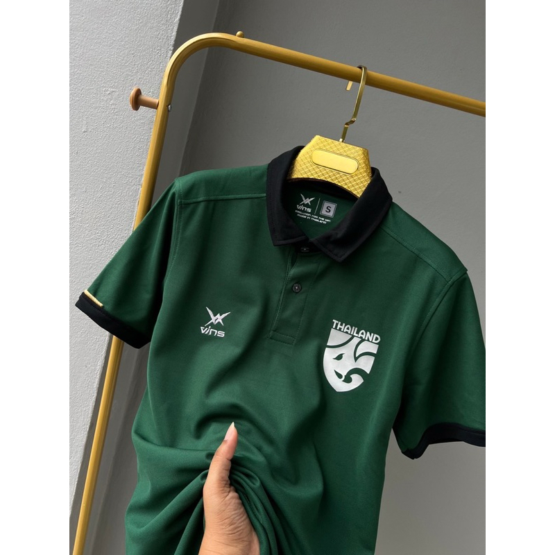 เสื้อโปโลVinรุ่น221 พร้อมเฟกโลโก้ใหม่เงิน