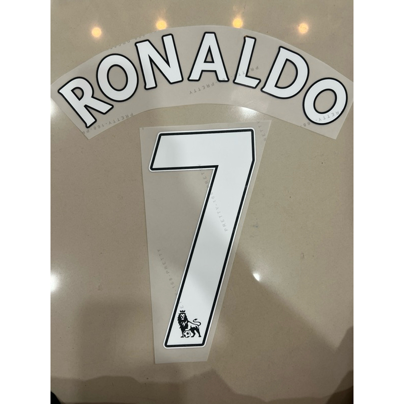 BECKHAM ปี1998-2000 และนักเตะย้อนยุค หายากจัง  ใช้เตารีดรีดติดเสื้อได้เองจ้า ไม่ได้ขายเสื้อน๊าา ขายเบอร์ติดเสื้อค่ะ - รูปที่ 4