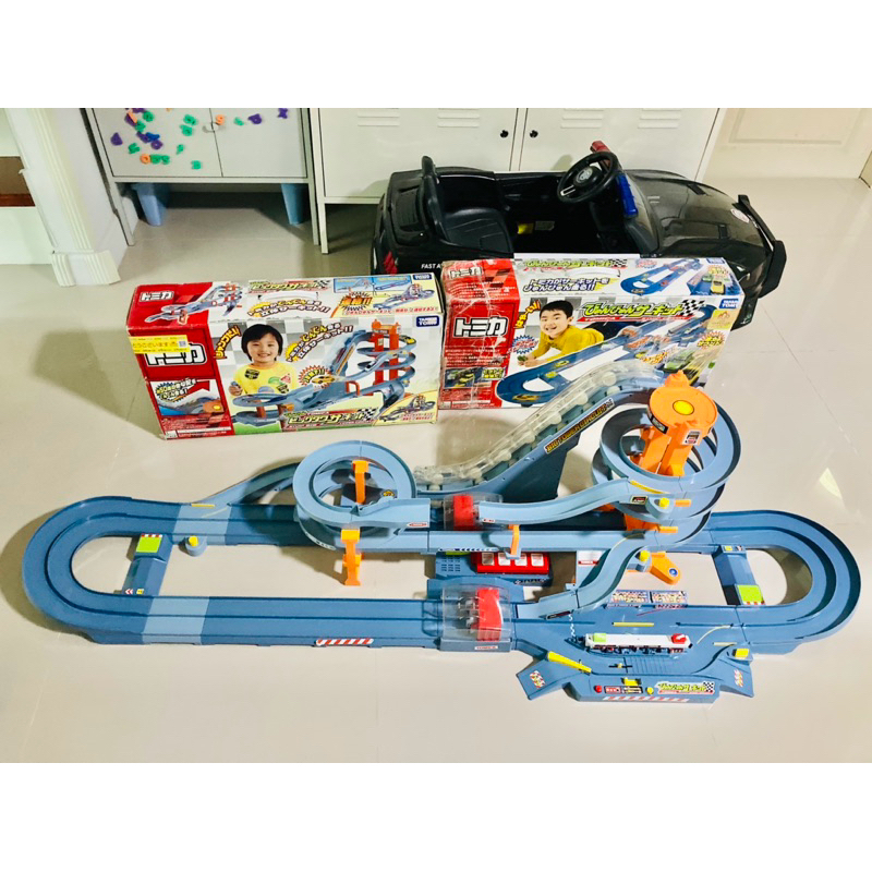 รางรถแข่ง​ รางเซอร์กิต และรางกระโดด​ Tomica Byun Byun Circuit ชุดใหญ่​