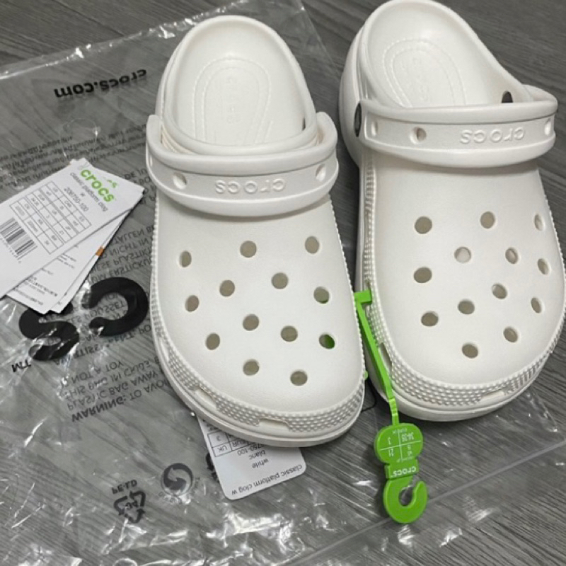 ของแท้มือสอง Crocs Classic Platform Clog สี white size W5