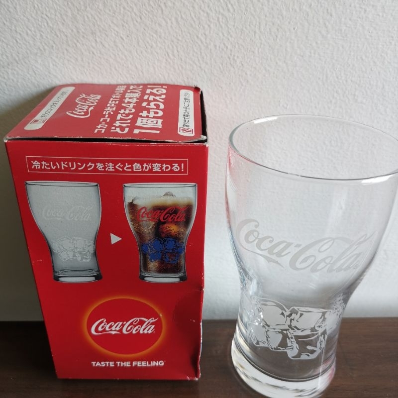 แก้วโค้กเปลี่ยนสีได้ Coke coca cola ลิขสิทธิ์แท้จากญี่ปุ่น Made in Japan เมื่อโดนความเย็น ลายสกรีนจะเปลี่ยนสี